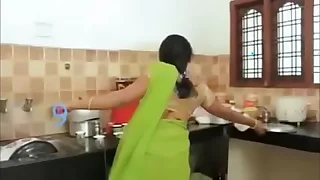 DEVER AND BHABHI HOT SAREE Umbilicus Operation love affair IN BEDROOM